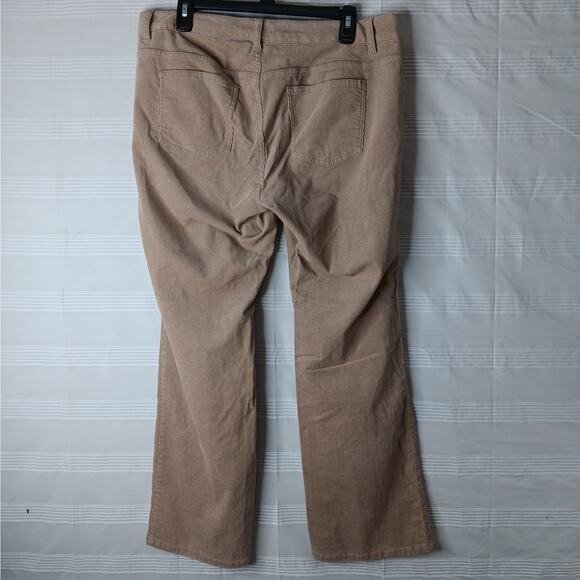 Talbots‎ Women's Petites Khaki Colored Corduroy Pants Jeans Women's Size 14WP - Picture 5 of 11